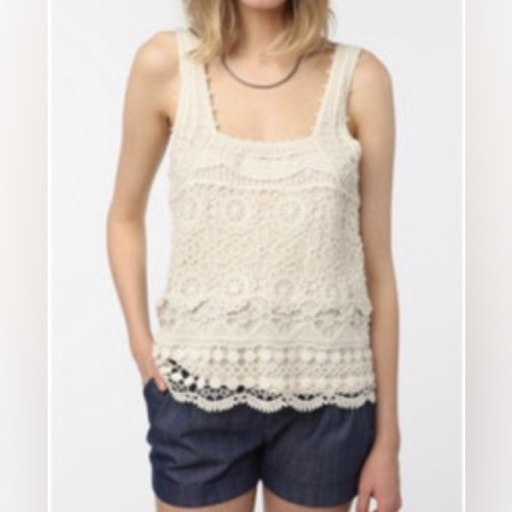 Pins & Needles crochet tank top size M